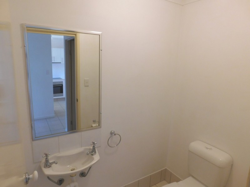 11/183 Government Road, Labrador QLD 4215