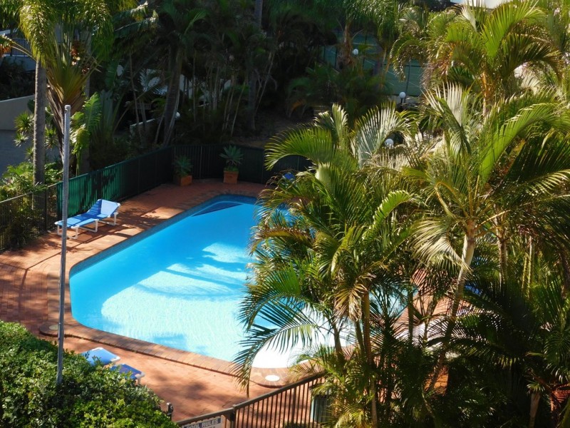 17/9 Bayview Street, Runaway Bay QLD 4216