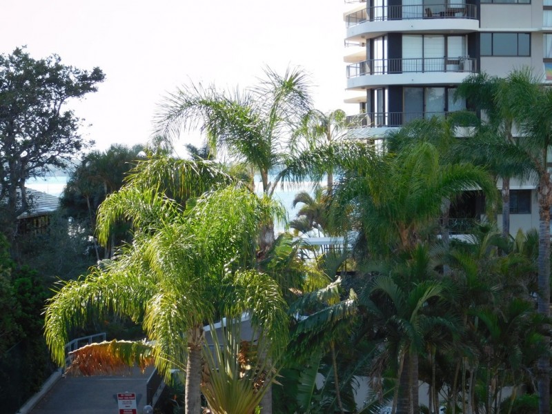 17/9 Bayview Street, Runaway Bay QLD 4216