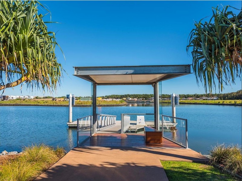 Hope Island QLD 4212