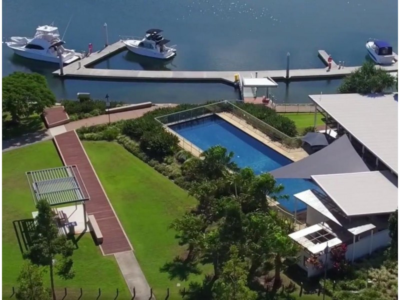 Hope Island QLD 4212