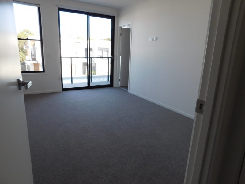 53 Florabella Drive, Robina QLD 4226