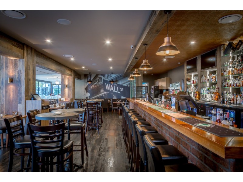 50 Broadwater Avenue, Hope Island QLD 4212