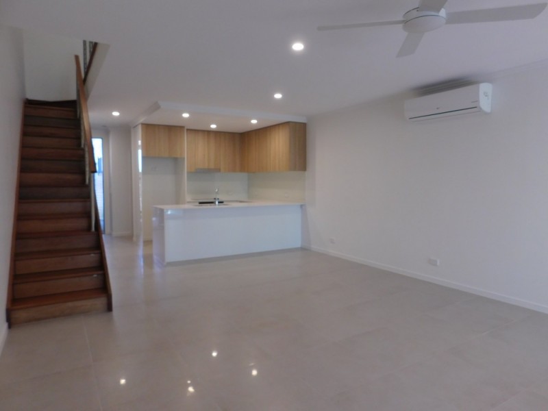 110 Florabella Drive, Robina QLD 4226