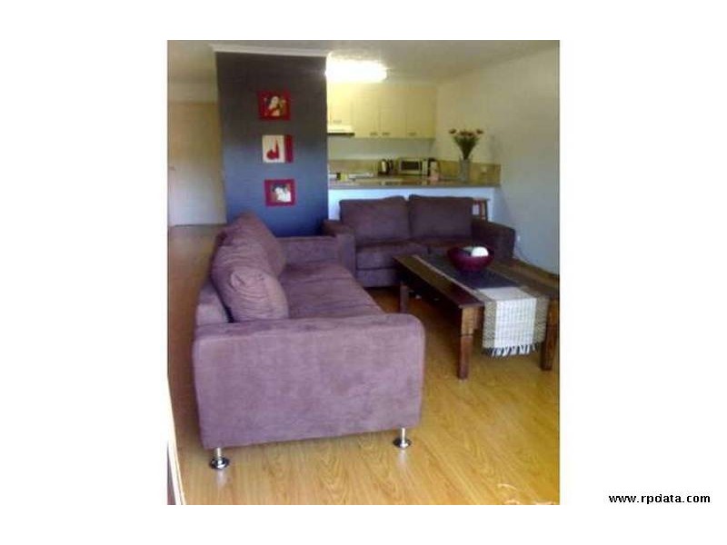 4/179 Muir, Labrador QLD 4215