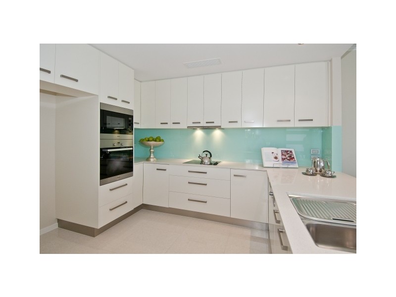 5/114 The Esplanade, Paradise Point QLD 4216