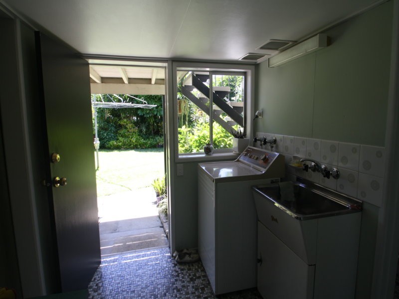 10 Beatty St, Southport QLD 4215