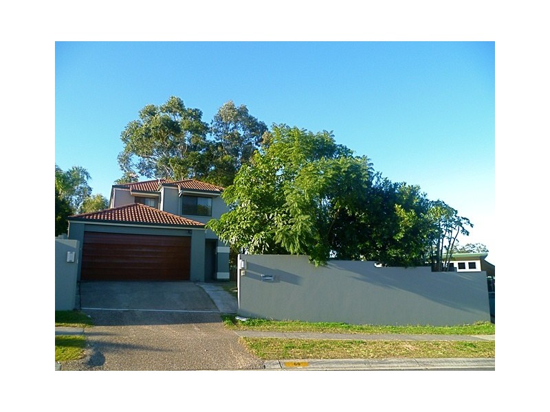 66 Marble Arch Place, Arundel QLD 4214