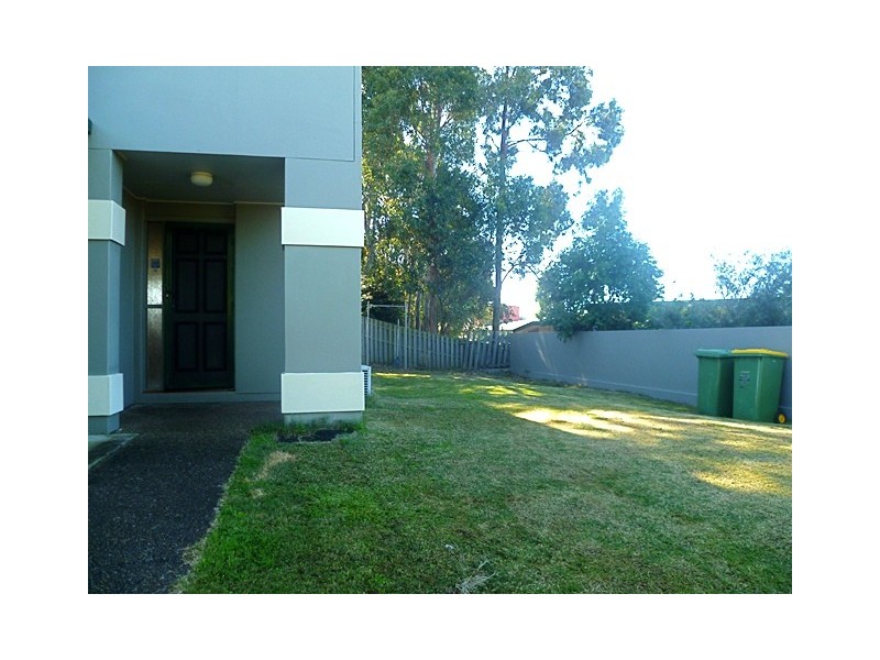 66 Marble Arch Place, Arundel QLD 4214