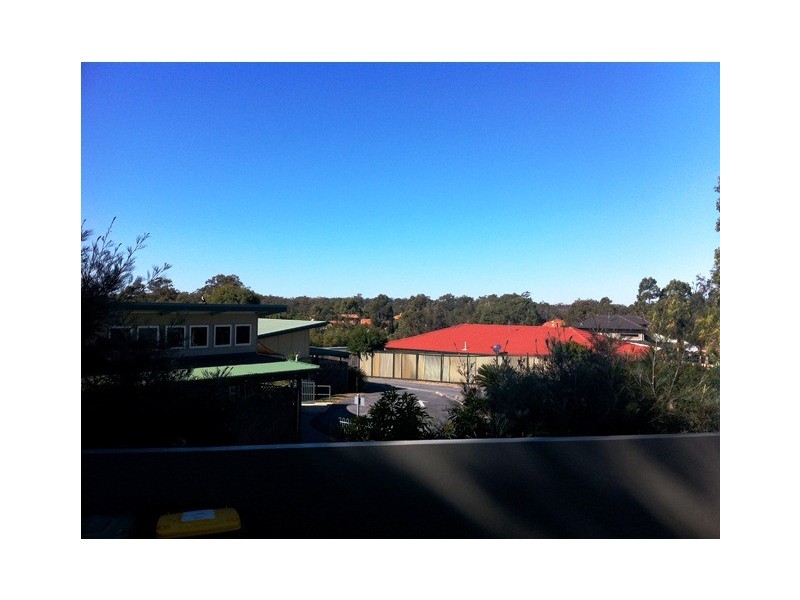 66 Marble Arch Place, Arundel QLD 4214