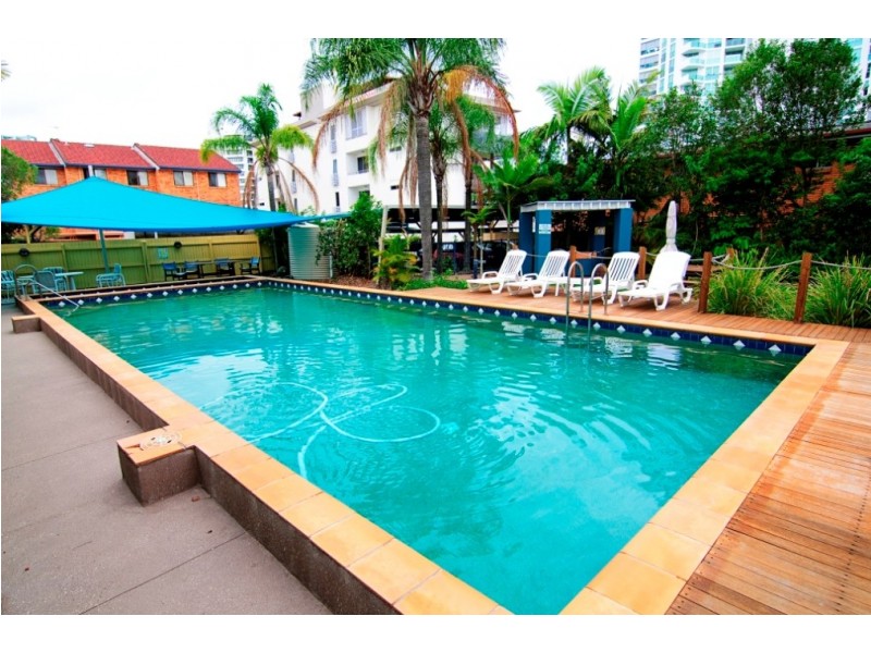 10/125 Frank Street, Labrador QLD 4215