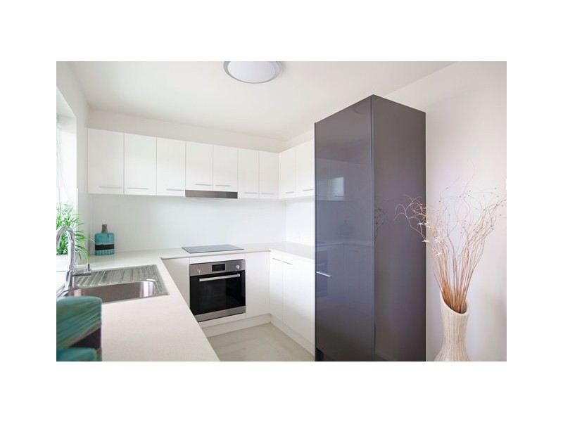 39 Frank Street, Labrador QLD 4215