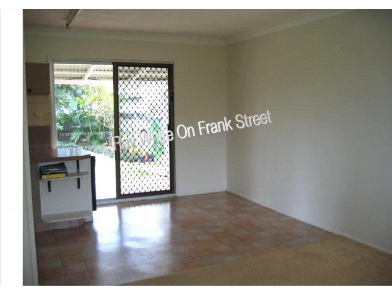 119 Central Street, Labrador QLD 4215