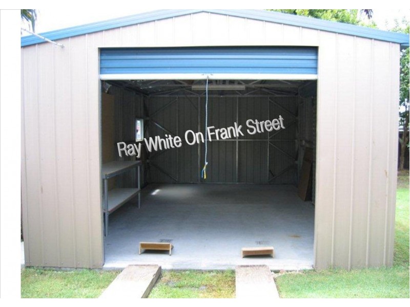 119 Central Street, Labrador QLD 4215