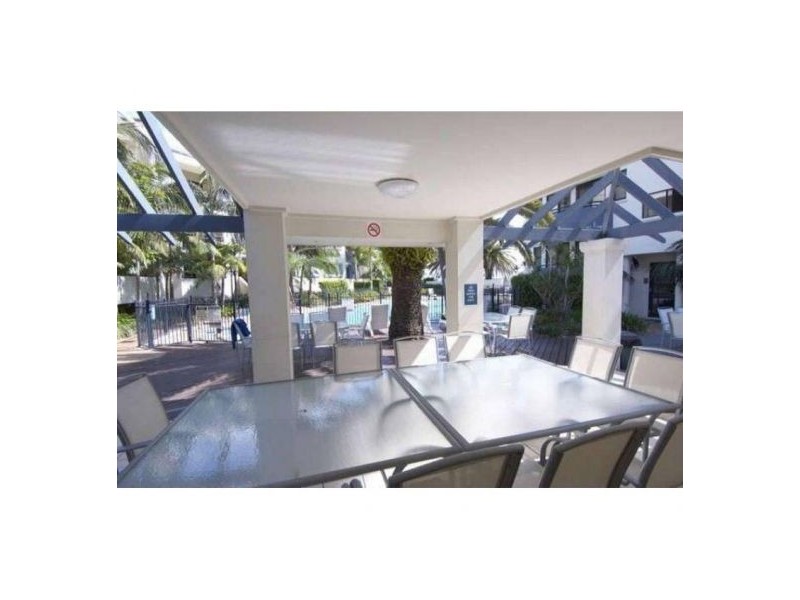 5/23 Bath Street, Labrador QLD 4215
