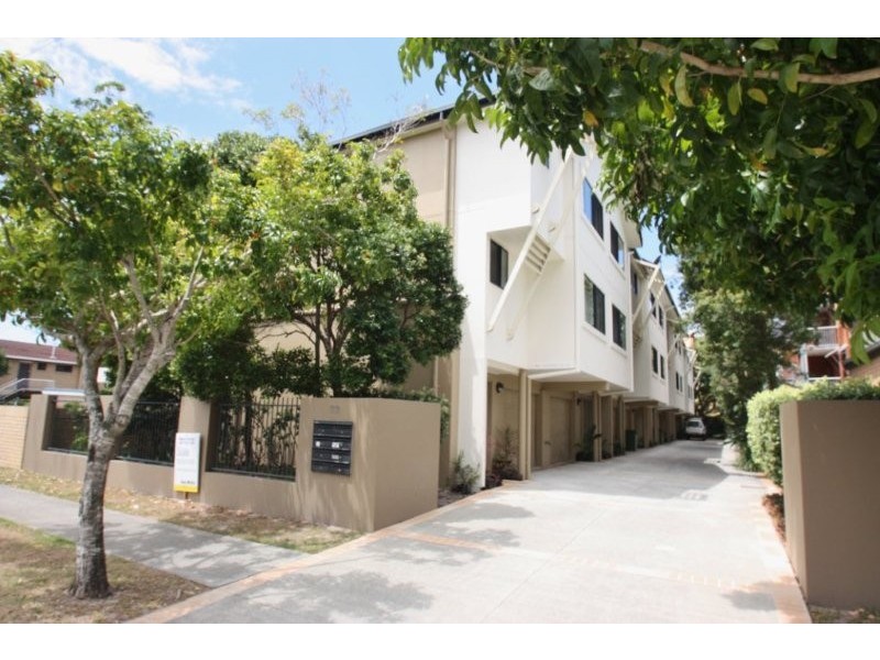 5/23 Bath Street, Labrador QLD 4215