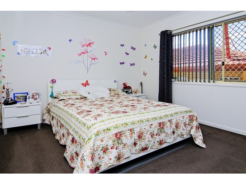 33 Turpin Road, Labrador QLD 4215