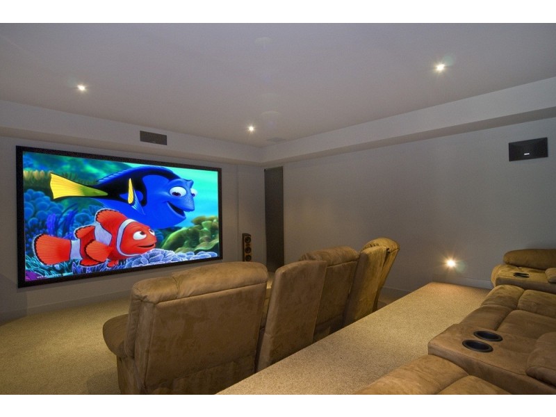 Sovereign Islands QLD 4216