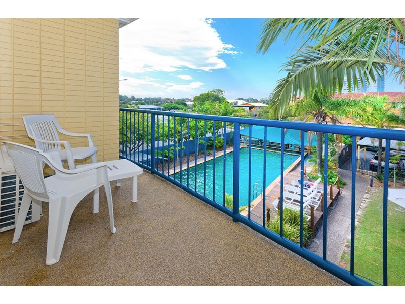 Labrador QLD 4215