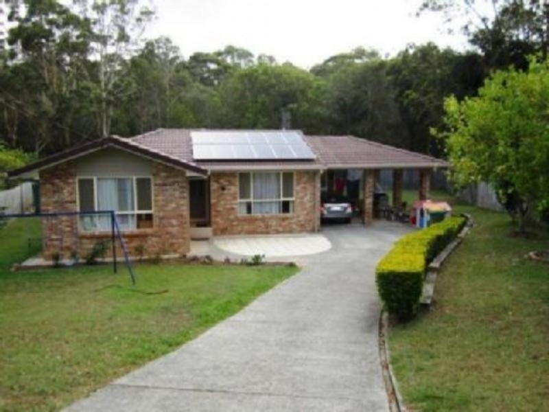 46 Woomera Cres, Southport QLD 4215