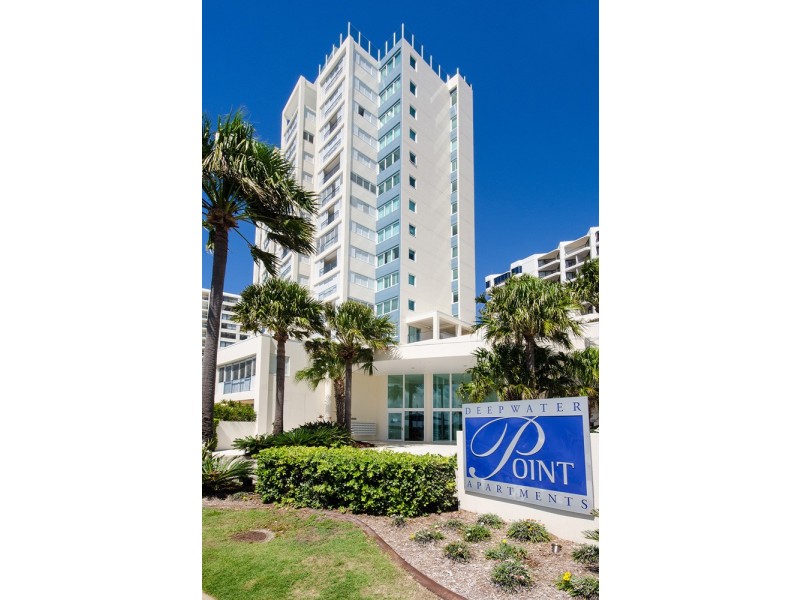 64/326 Marine Parade, Labrador QLD 4215