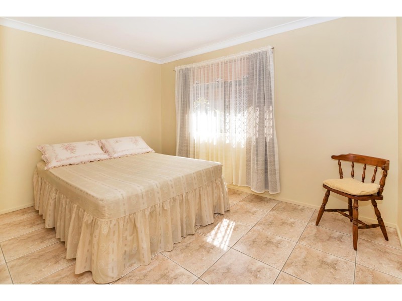 1/30 Proud Street, Labrador QLD 4215