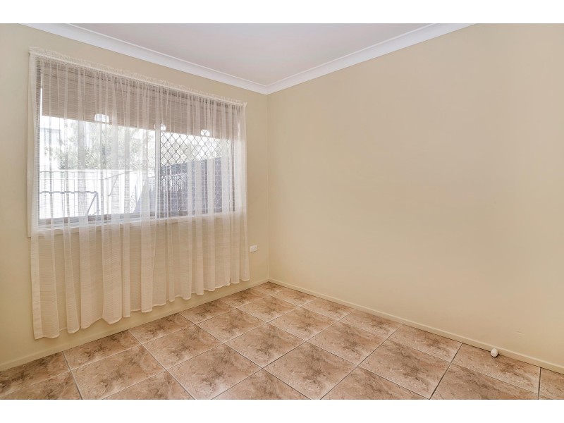 1/30 Proud Street, Labrador QLD 4215