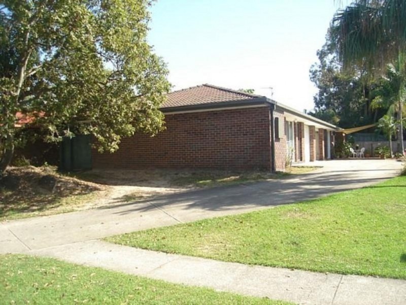 Unit 1/183 Central St, Labrador, Labrador QLD 4215