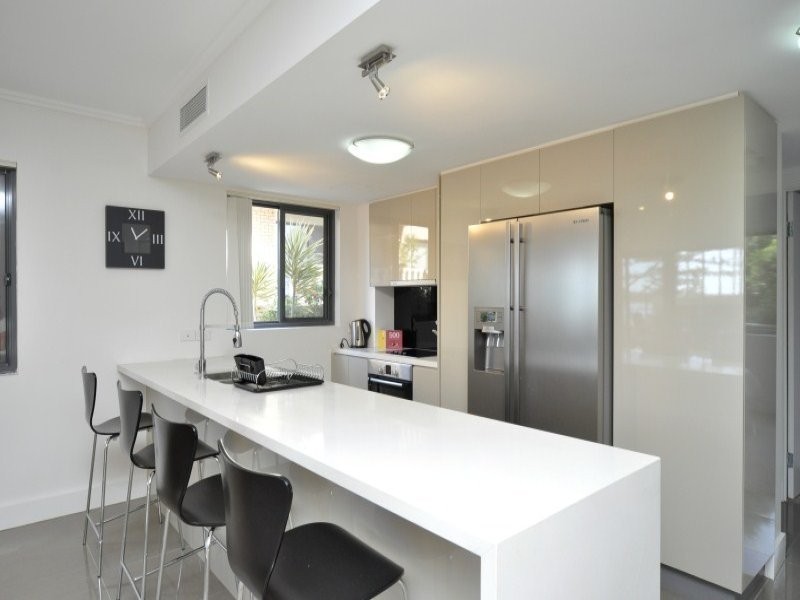 Biggera Waters QLD 4216