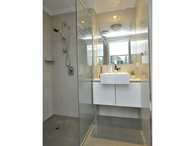 Biggera Waters QLD 4216