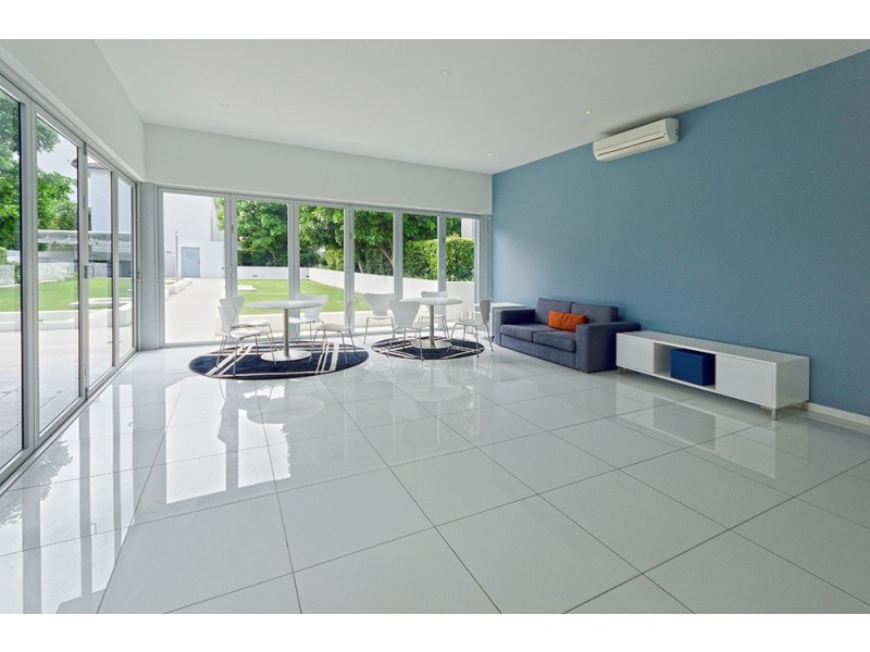 506/430 Marine Parade, Biggera Waters QLD 4216