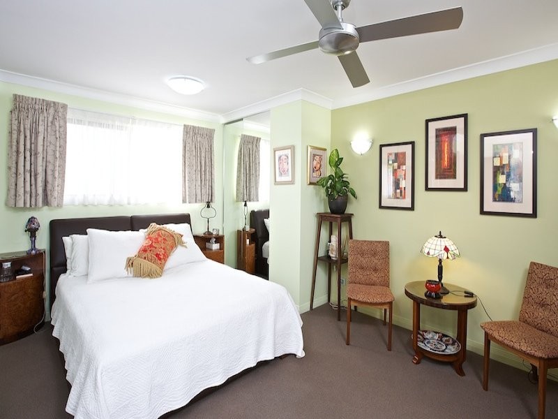 Labrador QLD 4215