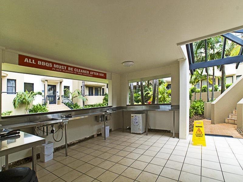 Labrador QLD 4215