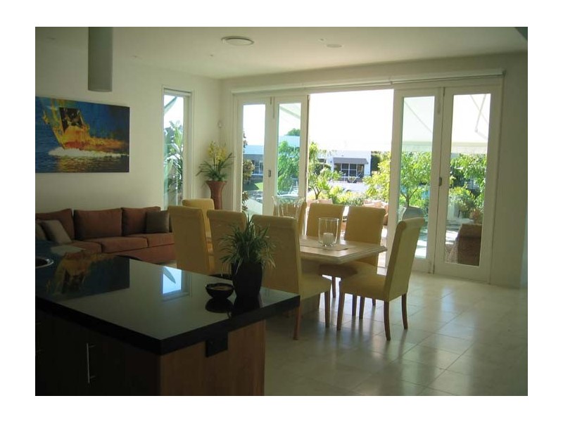 7081 Keyside Close, Sanctuary Cove QLD 4212