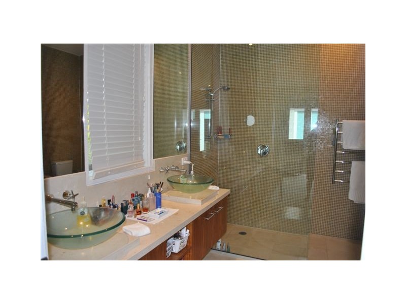 7081 Keyside Close, Sanctuary Cove QLD 4212