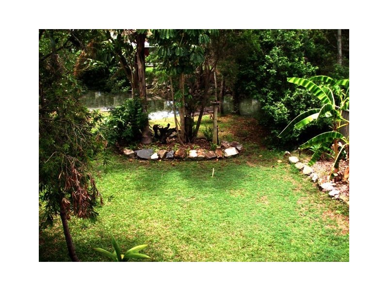 17 Musgrave Avenue, Labrador QLD 4215