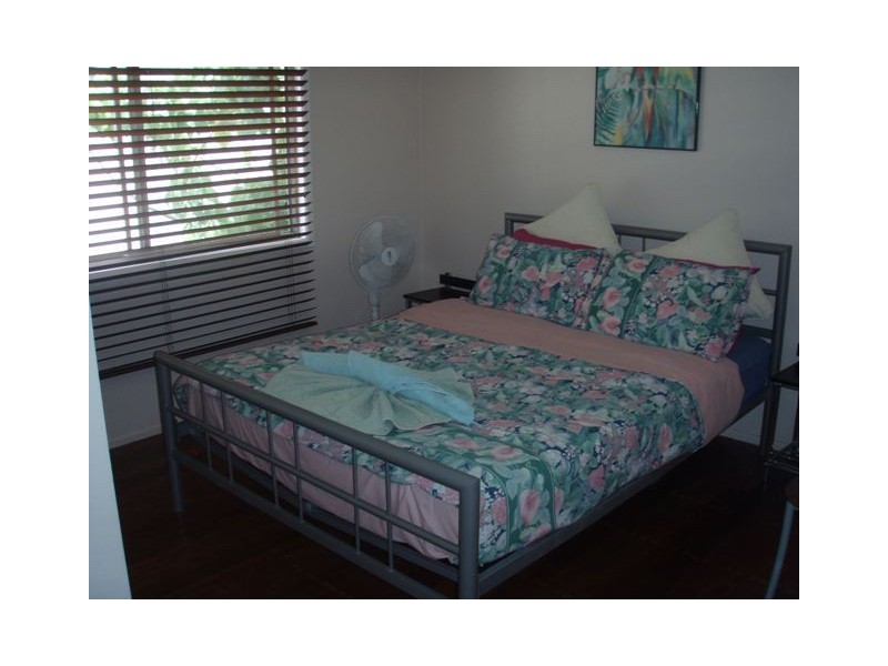 17 Musgrave Avenue, Labrador QLD 4215