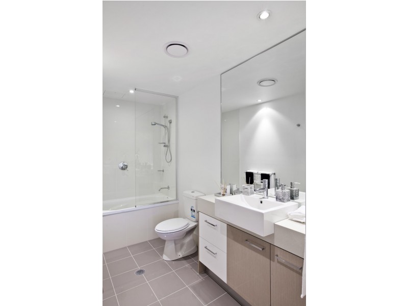 Biggera Waters QLD 4216