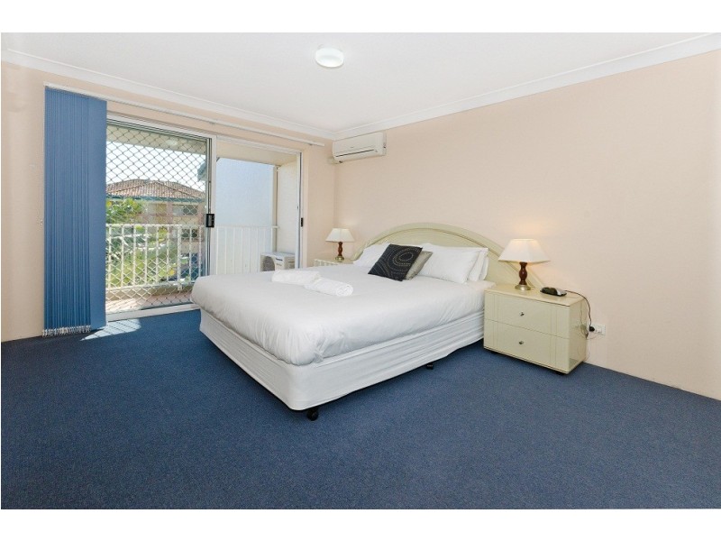 41/37 Bayview Street, Runaway Bay QLD 4216