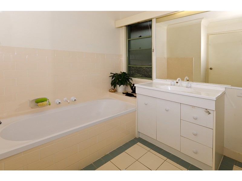 Molendinar QLD 4214
