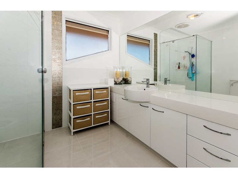 83/88 Cotlew Street East, Southport QLD 4215