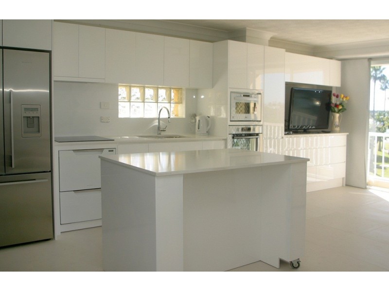 12/30 Marine Parade, Southport QLD 4215