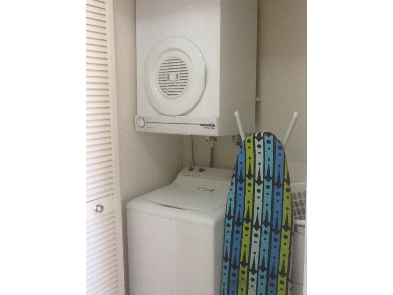 212/392 Marine Pde, Labrador QLD 4215