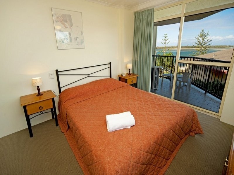 23/418 Marine Pde, Biggera Waters QLD 4216