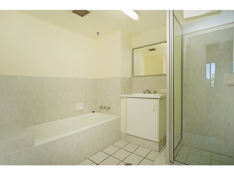 23/418 Marine Pde, Biggera Waters QLD 4216