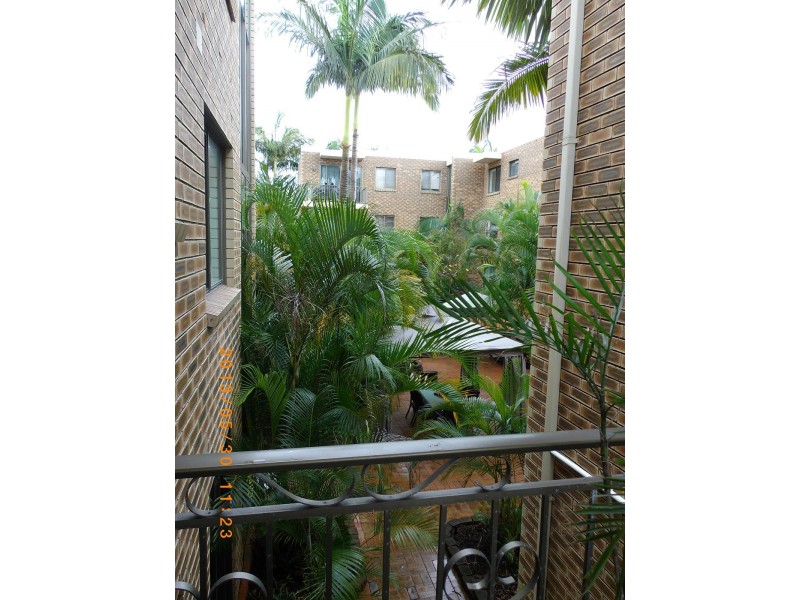 21/490 Marine Parade, Biggera Waters QLD 4216