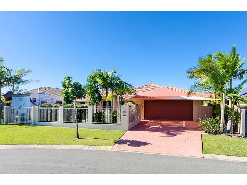 18 Leander Circuit, Oxenford QLD 4210