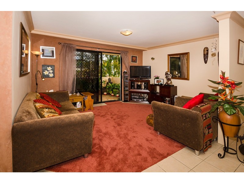 1/28 Little Norman Street, Southport QLD 4215