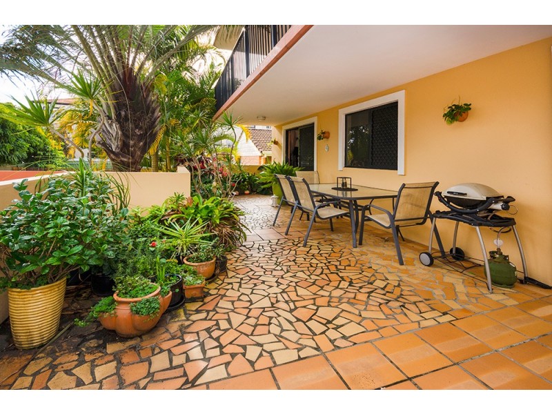 1/28 Little Norman Street, Southport QLD 4215