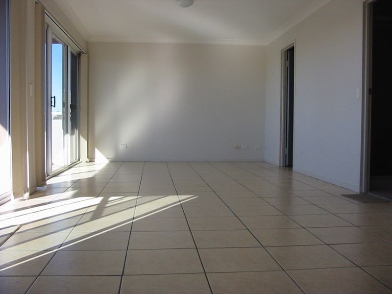 15/111 Frank Street, Labrador QLD 4215